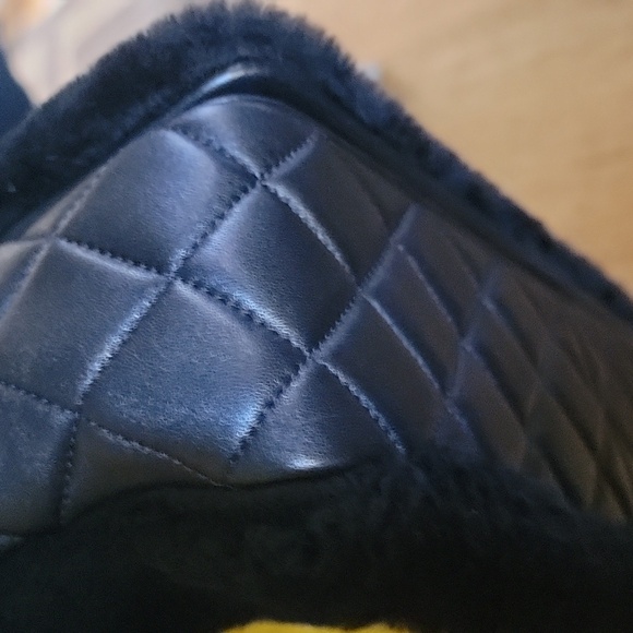 Limited Edition CHANEL Lagerfeld's Pop Art No.5 Shearling & Lamb Maxi Flapbag - Picture 11 of 16